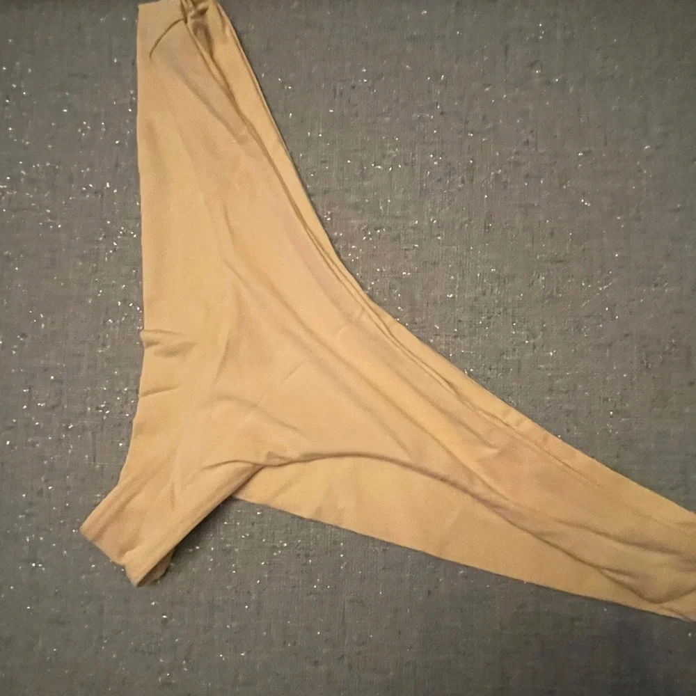 Frankie's Bikinis‎ Bottom